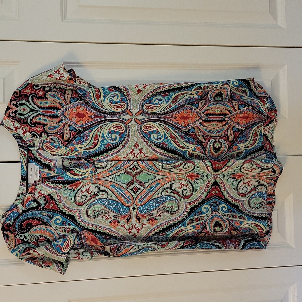 Flutter sleeve blouse